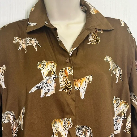 Zara - Fun Tiger Print Brown Button Down Casual  Long Sleeve Soft Blouse Size XS - Picture 5 of 9